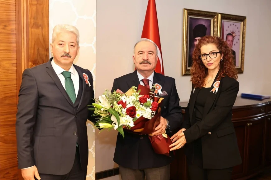 Çorum Valisi Ali Çalgan 37’nci Vergi Haftası Kapsamında Defterdar Vekili Erkan Ciğer’i Kabul Etti