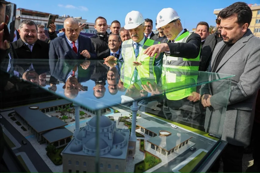 Düzce Belediye Başkanı Dr. Faruk Özlü: “Cedidiye Meydanı herkesin gurur duyacağı bir cazibe merkezi olacak”