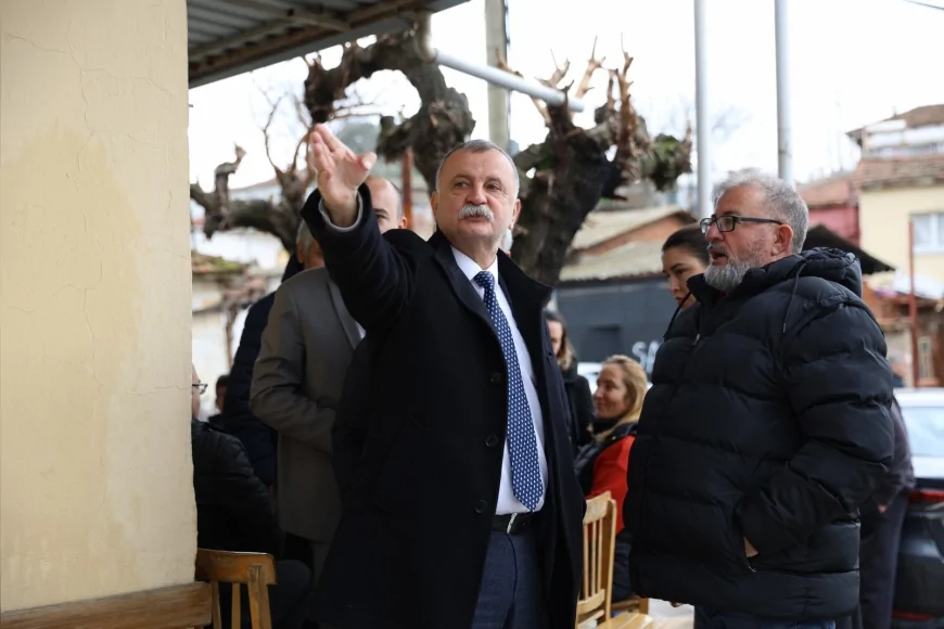 Yunusemre Belediye Başkanı Semih Balaban Üçpınar’da Mahalle Sakinleriyle Buluştu