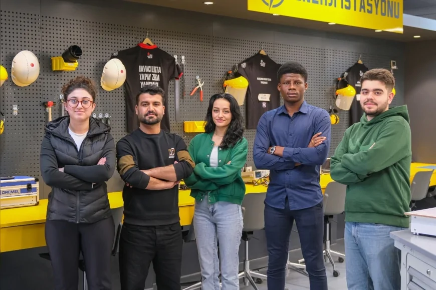 SANAYİ VE TEKNOLOJİ BAKANLIĞI ÖNCÜLÜĞÜNDE KURULAN MİLLİ TEKNOLOJİ ATÖLYESİ HİTİT ÜNİVERSİTESİNDE ÖĞRENCİLERİN KULLANIMINA AÇILDI