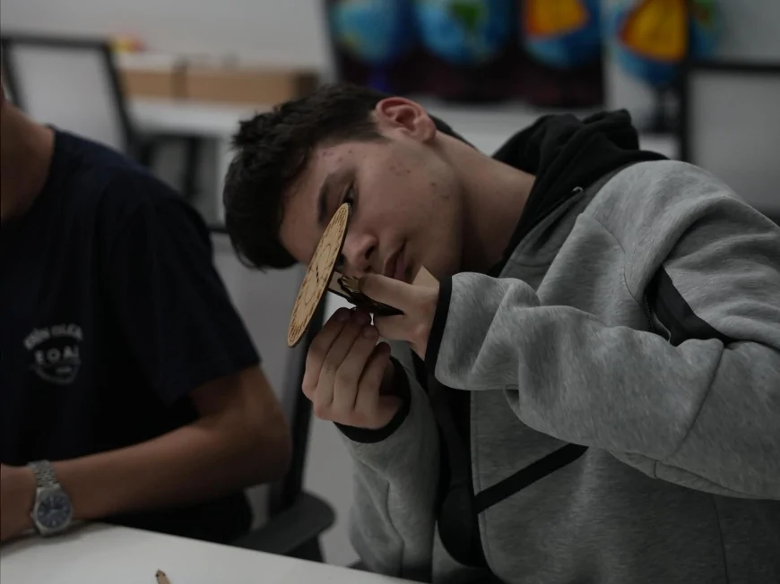 Düzce Belediyesi Bilim Merkezi’nde Kariyer Günleri Etkinliği Öğrencileri Akademisyenlerle Buluşturdu