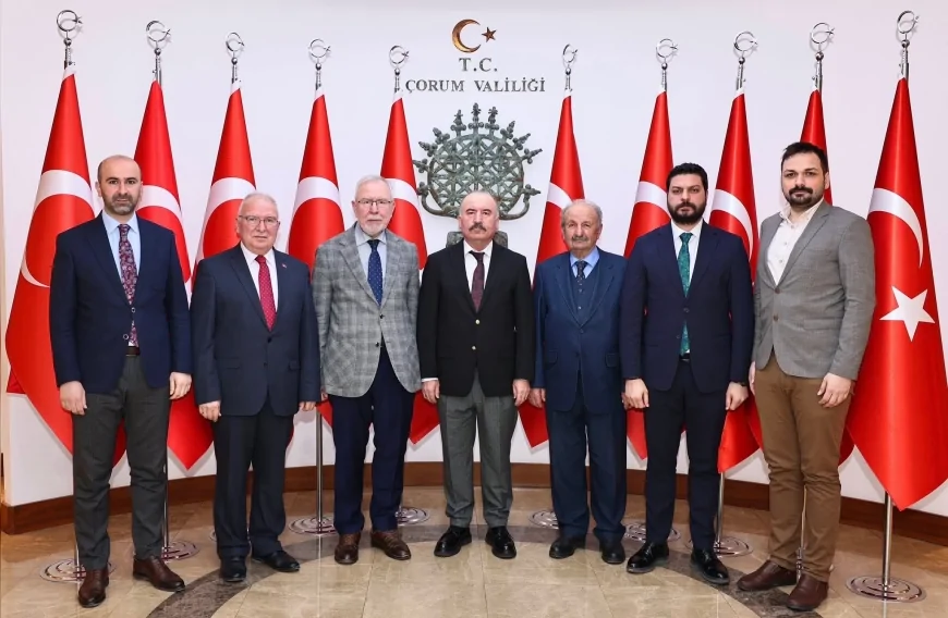 ÇORUM VALİSİ ALİ ÇALGAN TÜRK OCAKLARI ÇORUM ŞUBE YÖNETİMİNİ KABUL ETTİ