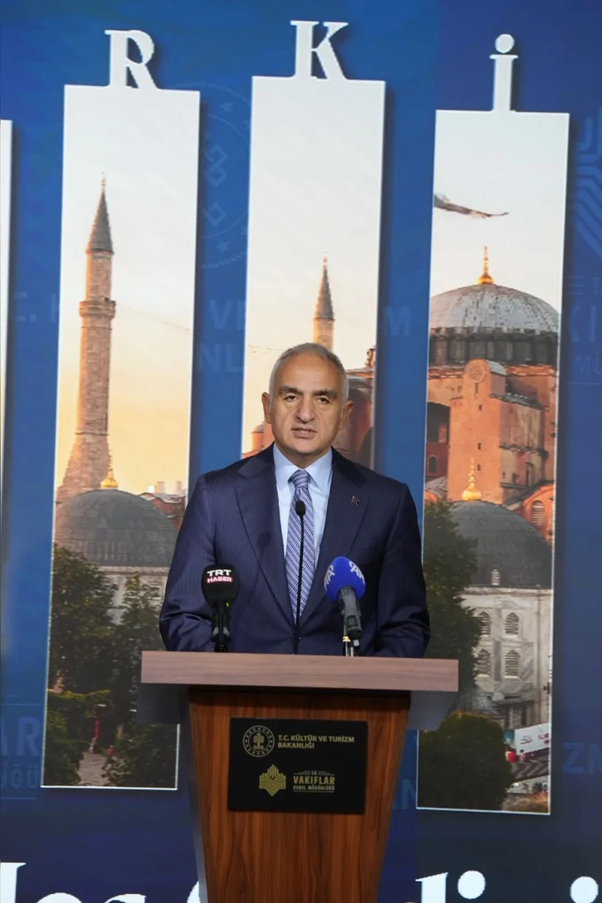 Kültür ve Turizm Bakanı Mehmet Nuri Ersoy: “Vakıflar 81 İlde Günde 100 Bin Vatandaşımıza İftar Veriyor”