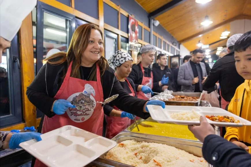 AFYONKARAHİSAR BELEDİYE BAŞKANI BURCU KÖKSAL: “BU SOFRALAR HALKIN SOFRASIDIR”