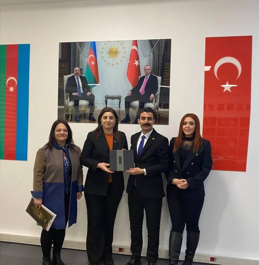 Bürokratlar ve Diplomatlar Birliği Azerbaycan Kültür Merkezi Yöneticisi Dr. Şehlâ Aslan’ı Ziyaret Etti