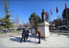 Çorum’da 14 Mart Tıp Bayramı Nedeniyle Atatürk Anıtı’nda Çelenk Sunma Töreni Düzenlendi