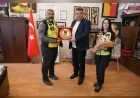Seferihisar Belediye Başkanı İsmail Yetişkin’e İleri Sürüş Eğitimleri İçin Teşekkür Ziyareti