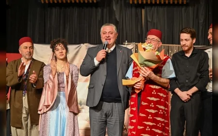 YALOVA BELEDİYE BAŞKANI MEHMET GÜREL: “TAHİR İLE ZÜHRE’NİN SEVDASINA YALOVA’DA BİR KEZ DAHA ŞAHİTLİK ETTİK''