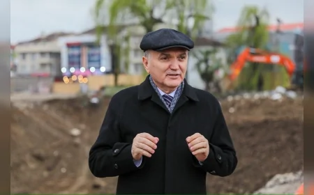 DÜZCE BELEDİYE BAŞKANI DR. FARUK ÖZLÜ: “DÜZCE’MİZ KALICI BİR ANIT ESER KAZANACAK”