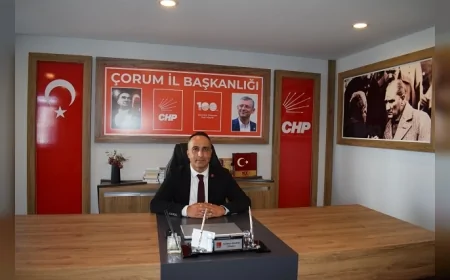 CHP Çorum İl Başkanı Av. Dinçer Solmaz: “Devletin sahibi halktır, güneş balçıkla sıvanmaz”