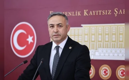 CHP Çorum Milletvekili Mehmet Tahtasız: “Allah kimseyi yanlışı savunmaya mecbur bırakmasın”