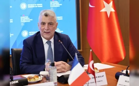 Ticaret Bakanı Prof. Dr. Ömer Bolat: “Türkiye-İran gümrük kapılarında olağanüstü bir durum söz konusu değildir”