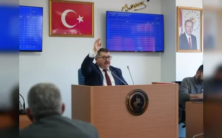 Düzce Belediye Meclisi Gazze’ye ayni ve nakdi yardım için Başkan Dr. Faruk Özlü’ye yetki verdi