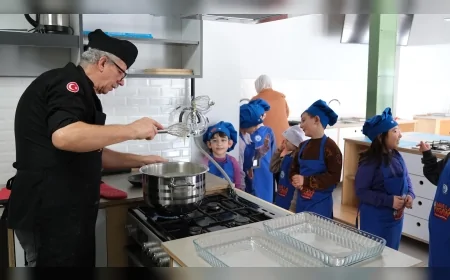 Yıldırım Belediye Başkanı Oktay Yılmaz: “Ramazan’ın ruhunu çocuklarımıza yaşayarak aktarıyoruz”