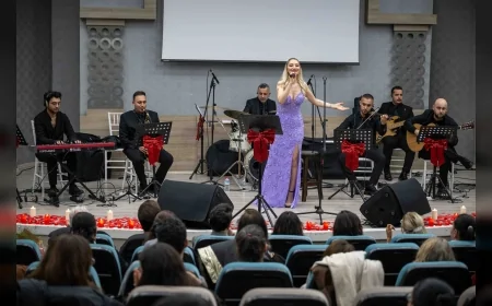 Bornova’da Aşk Şarkıları Gecesi