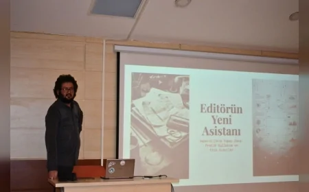 EGE ÜNİVERSİTESİ İLETİŞİM FAKÜLTESİNDE HABERCİLİKTE YAPAY ZEKÂ UYGULAMALARI ANLATILDI!