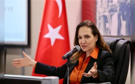 KARŞIYAKA BELEDİYE BAŞKANI YILDIZ ÜNSAL: “RAKAMLAR YALAN SÖYLEMEZ, GÖREVİ 3 MİLYAR 222 MİLYON TL BORÇLA DEVRALDIK”