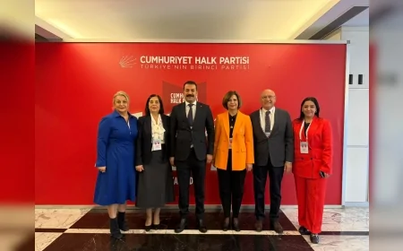 ESKİŞEHİR BÜYÜKŞEHİR BELEDİYE BAŞKANI AYŞE ÜNLÜCE: “GÜCÜMÜZÜ MİLLETTEN ALIYOR, YOLUMUZU MİLLETLE YÜRÜYORUZ”