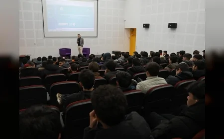 DÜZCE BELEDİYESİ BİLİM MERKEZİ’NDE “DRONLARIN İNSANLIK YARARINA SİVİL KULLANIM ALANLARI” SÖYLEŞİSİ DÜZENLENDİ