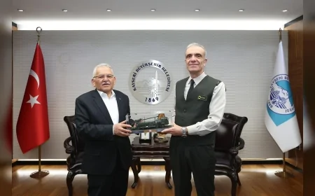 KAYSERİ BÜYÜKŞEHİR BELEDİYE BAŞKANI DR. MEMDUH BÜYÜKKILIÇ: “ŞEHRİMİZİN GELECEĞİ İÇİN ORTAK AKILLA ÇALIŞIYORUZ