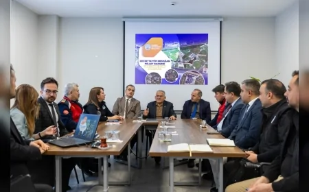 Kayseri Büyükşehir Belediye Başkanı Dr. Memduh Büyükkılıç: “Afetlere karşı en büyük gücümüz bilinçtir”