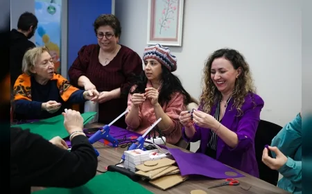 BURSA BÜYÜKŞEHİR BELEDİYESİ 8 MART ÖNCESİ KADINLARI KEÇE ATÖLYESİNDE BULUŞTURDU