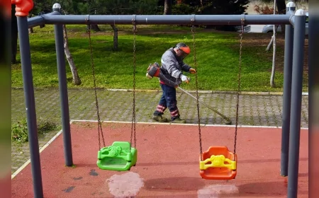 Maltepe Belediyesi Ramazan Bayramı Öncesi 142 Parkta Bakım ve Temizlik Çalışması Başlattı