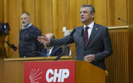 CHP Genel Başkanı Özgür Özel: “Erdoğan bugün bir Amerikan planının parçasıdır; ne oyun kurduğu, ne de oyunu gördüğü var”