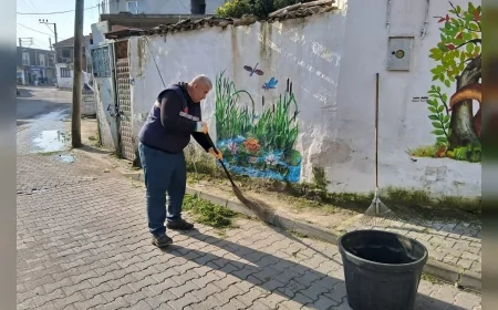 EFELER BELEDİYESİ KIZILCAKÖY MAHALLESİ’NDE BAKIM VE TEMİZLİK ÇALIŞMALARINI SÜRDÜRÜYOR