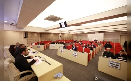 Şehzadeler Belediye Başkanı Hakan Şimşek: “Yapılacak Çok İşimiz, Yürüyecek Uzun Bir Yolumuz Var”