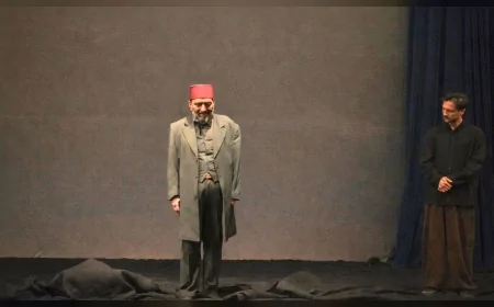 Ege Üniversitesinde “Firavunla Yüzyüze” Oyunu Sanatseverlerle Buluştu!