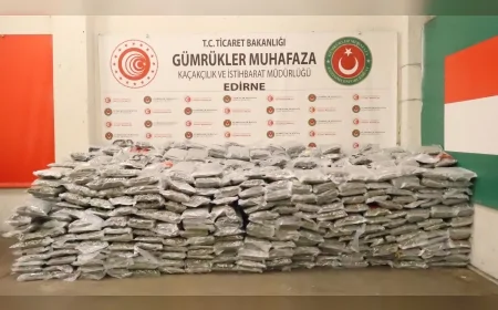 Ticaret Bakanlığı Gümrük Muhafaza Ekipleri Kapıkule’de 1 Ton 413 Kilo Esrar Ele Geçirdi