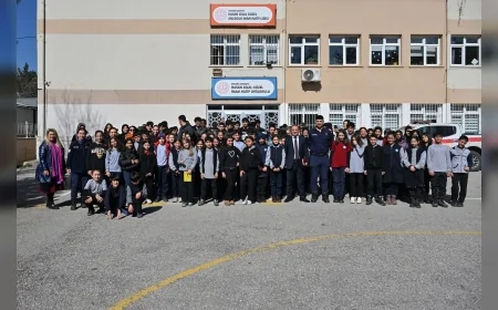 Ankara Büyükşehir Belediyesi Deprem Haftası’nda Öğrencilere Afet Farkındalık Eğitimi ve Tatbikat Düzenledi