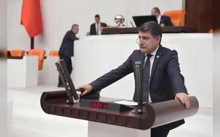 CHP Kocaeli Milletvekili Mühip Kanko: “Derince Lisesi Sıradan Bir Bina Değil, Kentin Hafızasıdır”