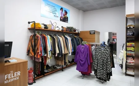 Efeler Belediyesi Sosyal Destek Giyim Noktası İki Haftada 80 Haneye Ulaştı