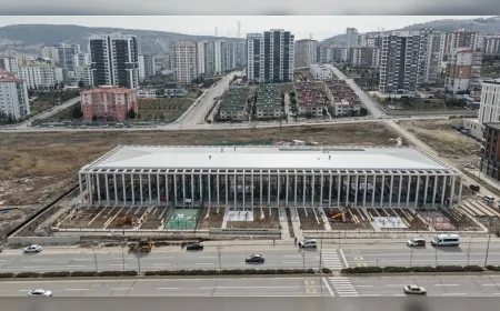 ANKARA BÜYÜKŞEHİR BELEDİYE BAŞKANI MANSUR YAVAŞ: “BAĞLICA’YA MODERN BİR SPOR MERKEZİ KAZANDIRIYORUZ”