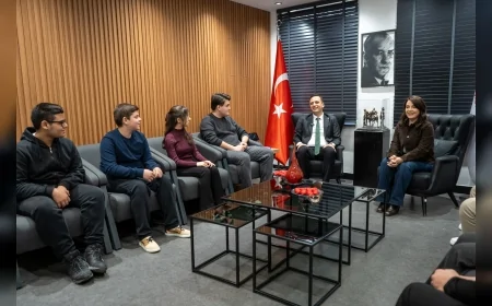 BORNOVA BELEDİYE BAŞKANI ÖMER EŞKİ: “BORNOVA’DAN TÜRKİYE DERECELERİ ÇIKARMAK EN BÜYÜK HEDEFLERİMİZDEN BİRİ”