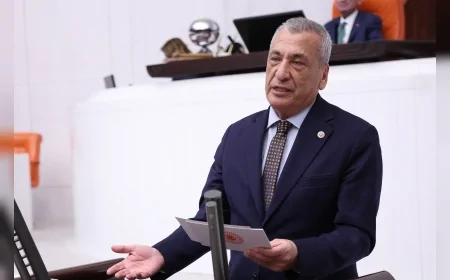 CHP Gaziantep Milletvekili Hasan Öztürkmen: “Savaş Gaziantep ekonomisini vurabilir, acil destek planı hazırlanmalı”