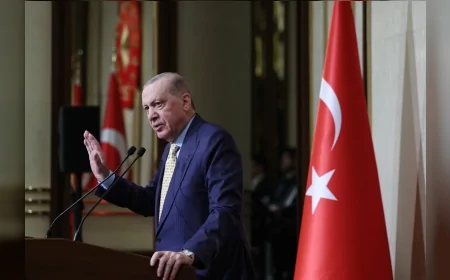 CUMHURBAŞKANI RECEP TAYYİP ERDOĞAN: “HÜKÛMET OLARAK HİÇBİR ZAMAN TİCARET ERBABIMIZI YALNIZ BIRAKMADIK”