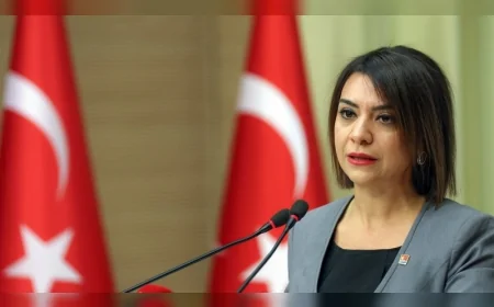 CHP Çalışma ve Sosyal Güvenlik Politikaları Kurulu Başkanı Gamze Taşcıer: “Devlet kayıplarda, bakım yükü yine kadınların omzunda”