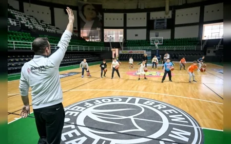 BORNOVA BELEDİYE BAŞKANI ÖMER EŞKİ: “HER ÇOCUĞUN SPORLA BÜYÜME HAKKI VAR”