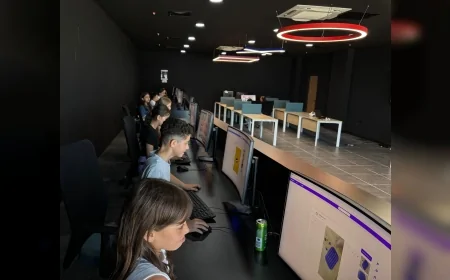 Ordu Büyükşehir Belediye Başkanı Dr. Mehmet Hilmi Güler öncülüğünde kurulan Dijital Gençlik Merkezi geleceğin meslekleri için gençlere kapılarını açtı