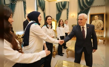 Bursa Büyükşehir Belediyesi’nin Eğitim Programlarıyla 10 Kadın Vatman Ramazan Bayramından Sonra Göreve Başlayacak