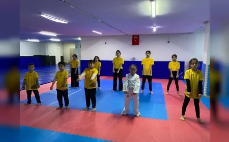 Başiskele’de 9 Branşta Ücretsiz Kış Spor Okulları Yoğun Katılımla Devam Ediyor