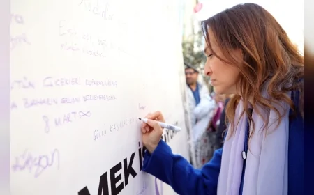 KARŞIYAKA BELEDİYE BAŞKANI YILDIZ ÜNSAL: “ZÜBEYDE HANIM’IN MİRASINA SAHİP ÇIKIYORUZ”