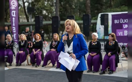 DİSK Genel Başkanı Arzu Çerkezoğlu: “Kadınların örgütlü mücadelesi bu düzeni değiştirecek”