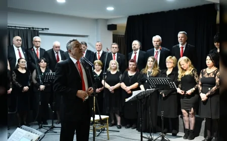 TEPEBAŞI BELEDİYESİ TÜRK HALK MÜZİĞİ TOPLULUĞU 8 MART’TA KADINLAR İÇİN TÜRKÜLER SÖYLEDİ