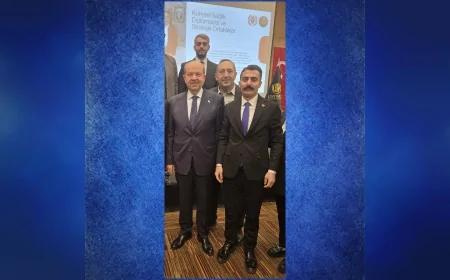 Bürokratlar ve Diplomatlar Birliği Derneği Başkanı Yunus Şahin Diplomasi ve Dayanışma Vurgusuyla 8 Mart Dünya Kadınlar Günü İftar Programına Katıldı