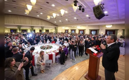 CHP Genel Başkanı Özgür Özel: “İş bulamadığımız ya da evde çalışmak zorunda olan ev kadınlarına emeklilik hakkı getireceğiz”