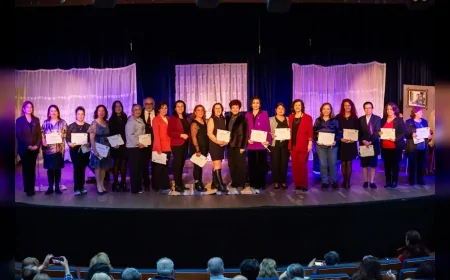 NARLIDERE’DE 8 MART ETKİNLİKLERİNDE SANAT VE EĞİTİM BULUŞTU KADIN DAYANIŞMASI GÜÇLÜ MESAJLARLA VURGULANDI